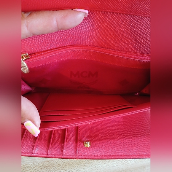 MCM EUC Red Patent Leather Wallet W/Gold Stud Detailing - Picture 11 of 12